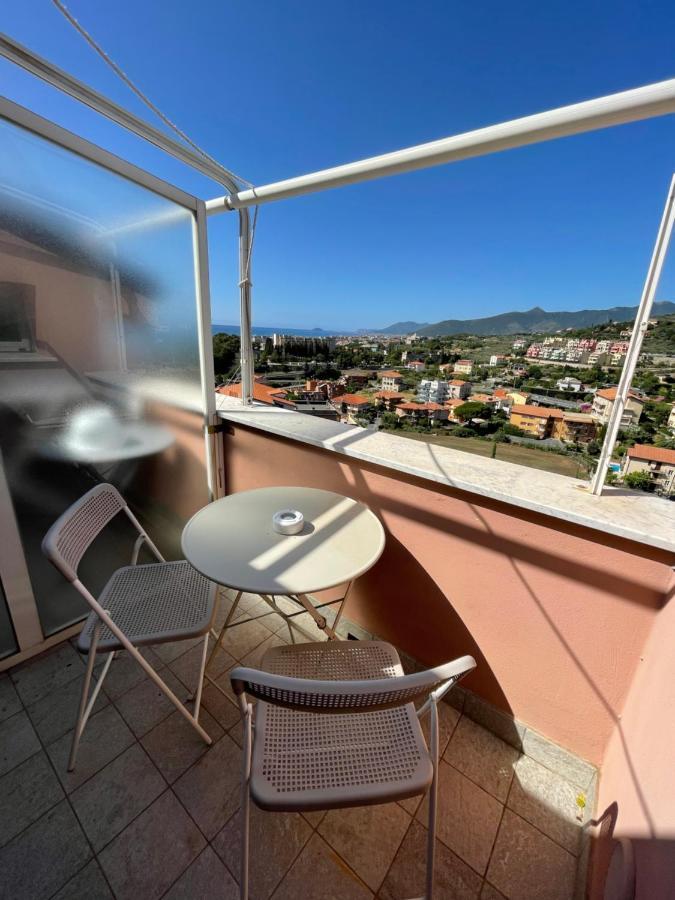 Appartamento Mimosa "A Casa Felice" Pietra Ligure Exteriér fotografie
