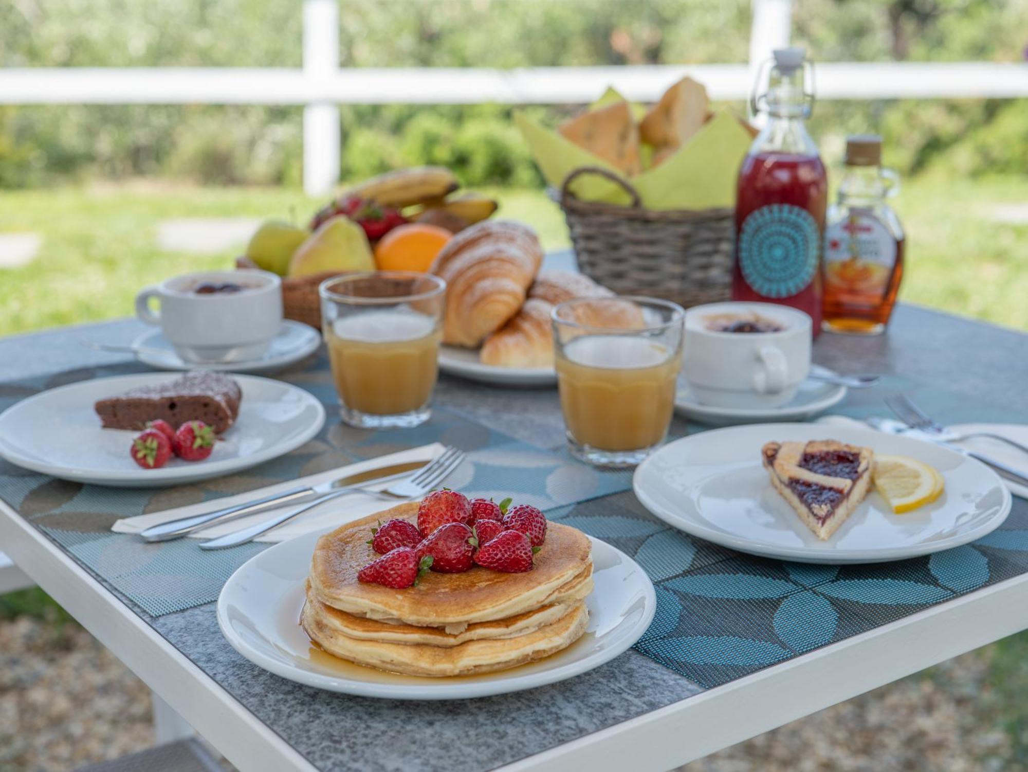 Appartamento Mimosa "A Casa Felice" Pietra Ligure Exteriér fotografie