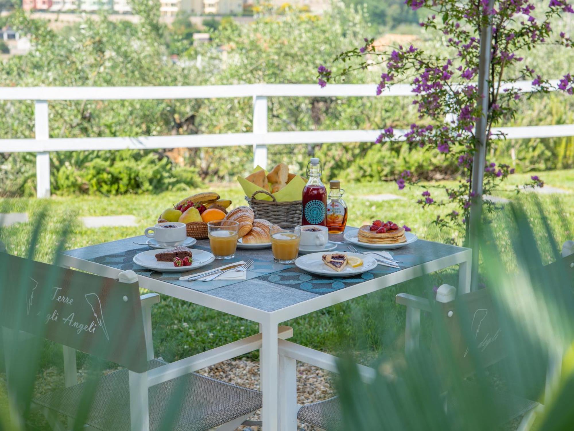 Appartamento Mimosa "A Casa Felice" Pietra Ligure Exteriér fotografie